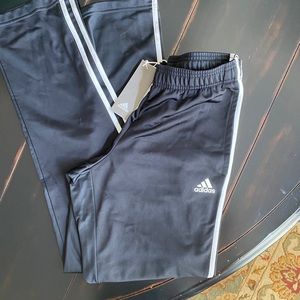 Adidas athletic pants 👟👟